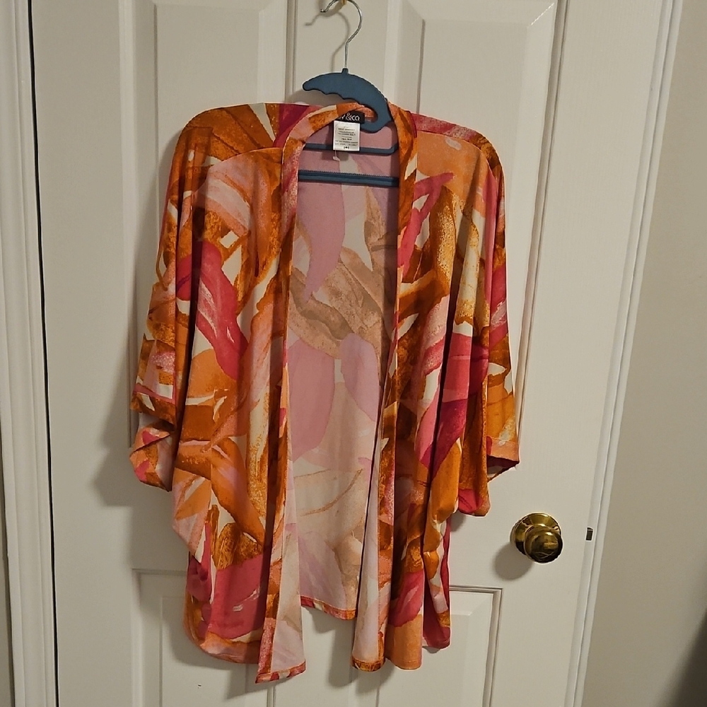 💖$5 Add To Bundle Vibrant Pink and Orange Women's Kimono Top💖